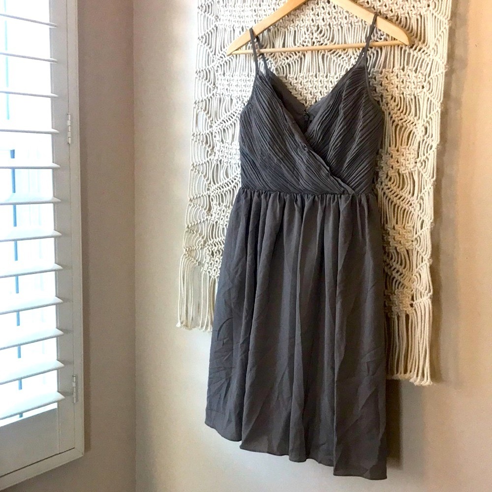 Banana Republic sz 0P spaghetti strap dress in a dark army green color
